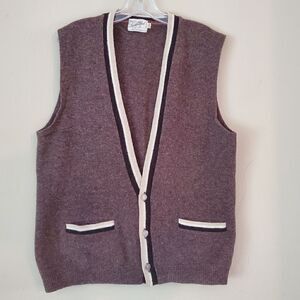 LAMBSWOOL  Men's Brown Vest Size Large 100% Wool  Vintage  Preppy